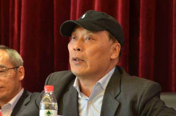 22太阳成集团tyc234cc建筑与城市规划公司朱喜钢教授博导精彩点评.jpg 22太阳成集团tyc234cc建筑与城市规划公司朱喜钢教授博导精彩点评.jpg